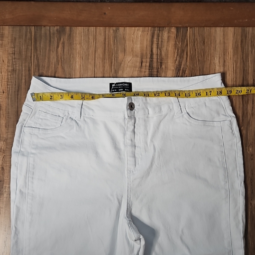 BloomChic Women’s White Jeans Size 16 - Picture 4 of 10
